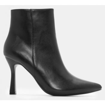 μποτάκια αστραγάλου μυτερά με ραφές  σε προσφορά