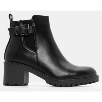 μποτάκια chelsea με διακοσμητικό σε προσφορά