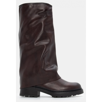 μπότες με εφέ αναδιπλούμενης φάσας  σε προσφορά