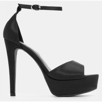 πέδιλα με μπαρέτα - μαύρο σε προσφορά