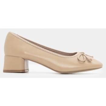 γόβες με διακοσμητικό φιόγκο - μπεζ σε προσφορά