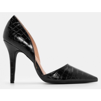 γόβες μυτερές με ανοίγματα στο πλάι  σε προσφορά