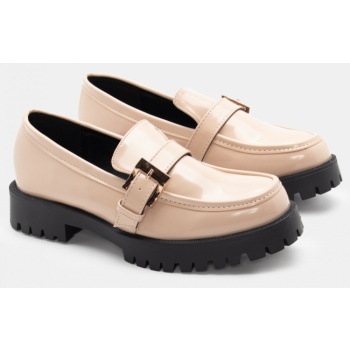 μοκασίνια με τρακτερωτή σόλα  σε προσφορά