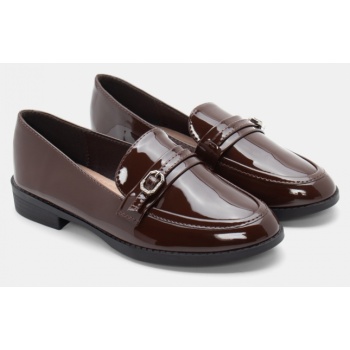 μοκασίνια με διακοσμητική τόκα με σε προσφορά