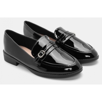 μοκασίνια με διακοσμητική τόκα με σε προσφορά