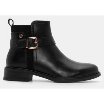 μποτάκια με διακοσμητικό λουράκι - μαύρο σε προσφορά