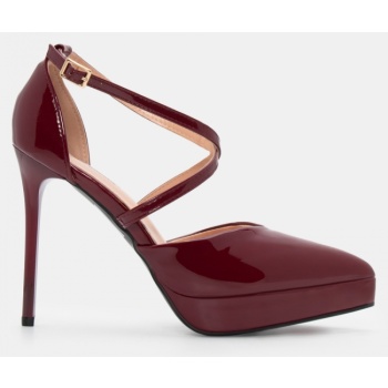 γόβες μυτερές με χιαστί λουράκια  σε προσφορά