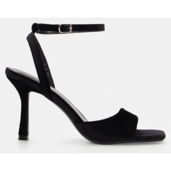 πέδιλα με μπαρέτα - μαύρο σε προσφορά