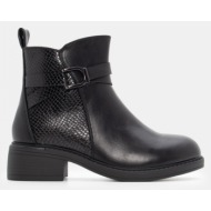 μποτάκια με λεπτομέρεια ...