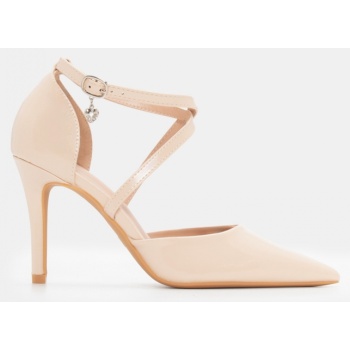 γόβες ΄λουστρίνι μυτερές με χιαστί σε προσφορά