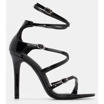 πέδιλα με πολλαπλά ΄λουράκια  σε προσφορά