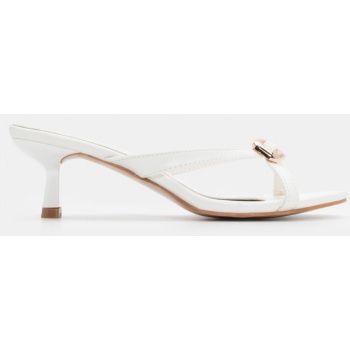 mules με χιαστί λουράκια & μεταλλική σε προσφορά