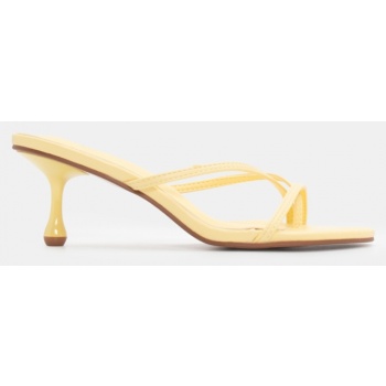 mules με λουράκια - κίτρινο σε προσφορά