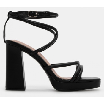 πέδιλα με χιαστί λουράκια & φιάπα  σε προσφορά