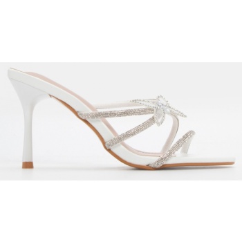 mules με διακοσμητική πεταλούδα  σε προσφορά