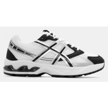 sneakers chunky σε συνδυασμό χρωμάτων  σε προσφορά