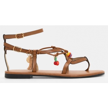 flat σανδάλια με διακοσμητικά - κάμελ σε προσφορά