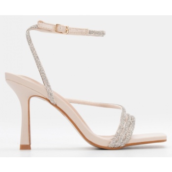 πέδιλα με χιαστί λουράκια από strass  σε προσφορά