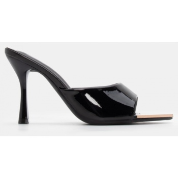 mules μυτερά με μεταλλική λεπτομέρεια  σε προσφορά