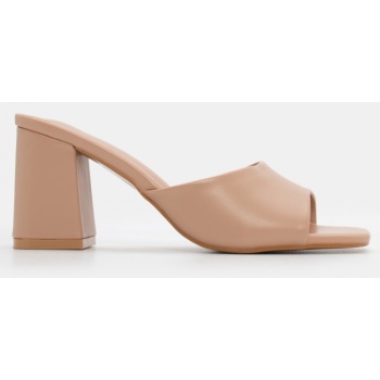 mules με φαρδιά φάσα - μπεζ σε προσφορά