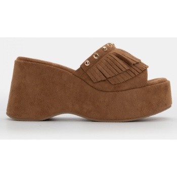 πλατφόρμες με διακοσμητικά κρόσσια  σε προσφορά