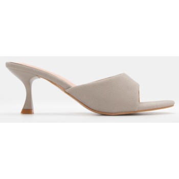 mules με φαρδιά φάσα - γκρι σε προσφορά