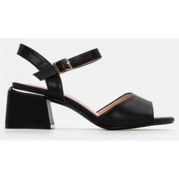 πέδιλα με μεταλλική λεπτομέρεια - μαύρο σε προσφορά