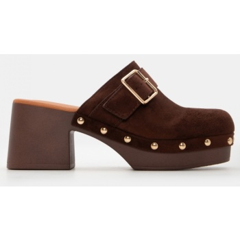 clogs με διακοσμητικό λουράκι & τρούκς σε προσφορά