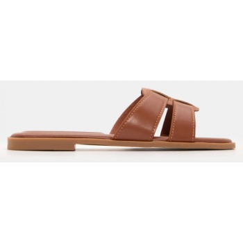 flat σανδάλια με λουράκια - κάμελ σε προσφορά