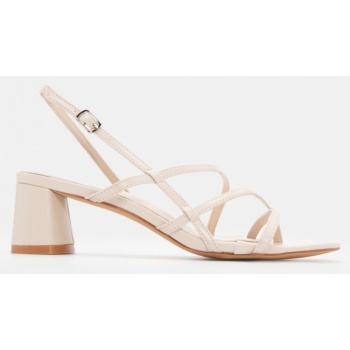 πέδιλα με λοξά λουράκια - μπεζ σε προσφορά