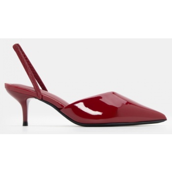 γόβες μυτερές με λάστιχο  σε προσφορά