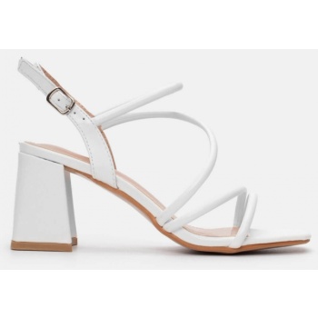 πέδιλα με πολλαπλά λουράκια - λευκό σε προσφορά