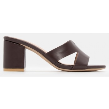 mules με ανοίγματα στο πλάι - καφέ σε προσφορά