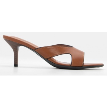 mules με ανοίγματα στο πλάι - κάμελ σε προσφορά