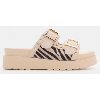 σανδάλια flatform με διπλές τόκες  σε προσφορά