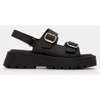 σανδάλια flatform με διπλές τόκες  σε προσφορά