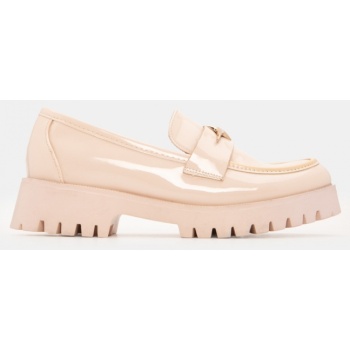 μοκασίνια με τρακτερωτή σόλα  σε προσφορά