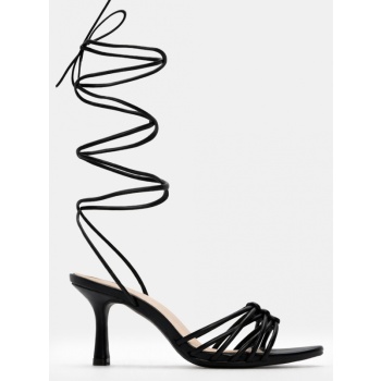 πέδιλα lace up με μεταλλική λεπτομέρεια σε προσφορά