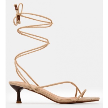 πέδιλα lace up με διακοσμητικές χάντρες σε προσφορά