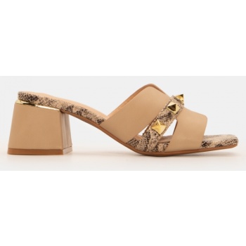 mules με snake print λεπτομέρεια  σε προσφορά