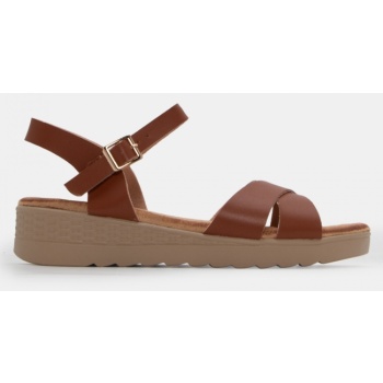 σανδάλια flatform με χιαστί λουράκια  σε προσφορά