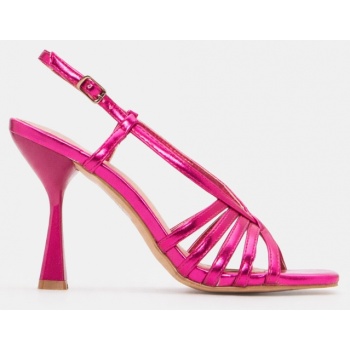 πέδιλα με πολλαπλά λουράκια - φούξια σε προσφορά