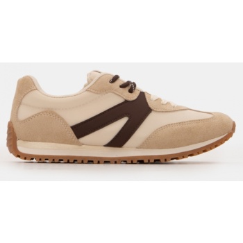 sneakers σε συνδυασμό χρωμάτων & υλικών σε προσφορά