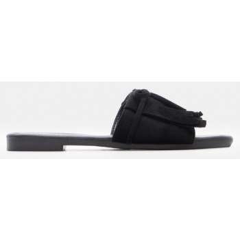 flat σανδάλια με κρόσσια & φιόγκο  σε προσφορά