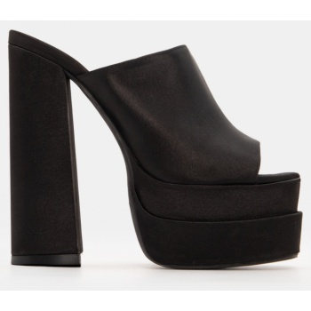 mules με διπλή φιάπα - μαύρο σε προσφορά