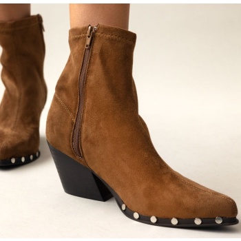 μποτάκια cowboy suede με τρουκς corina σε προσφορά