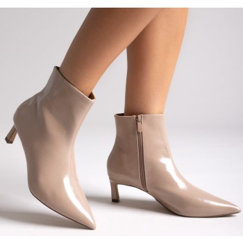 erynn pointed patent ankle boots with σε προσφορά