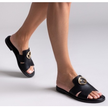 σανδάλια δερμάτινα με ασύμμετρη φάσα