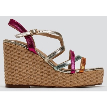 πλατφόρμες με ψάθα στη σόλα erynn  σε προσφορά