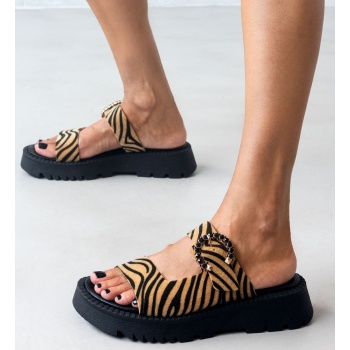 σανδάλια flatforms από συνθετικό